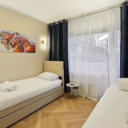 Eiffel Tower View - 3b - High-end * Parigi